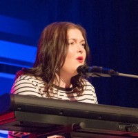 Choix du public : Lydia Sutherland (chant et piano) et 2e place (chant et piano) Dans la catégorie 18 à 21 ans
