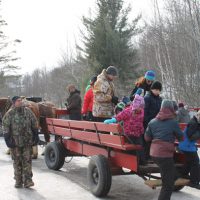 Pour clore cette belle journée de plaisirs d&rsquo;hiver, un petit tour de calèche. Photo : Jacinthe Laliberté